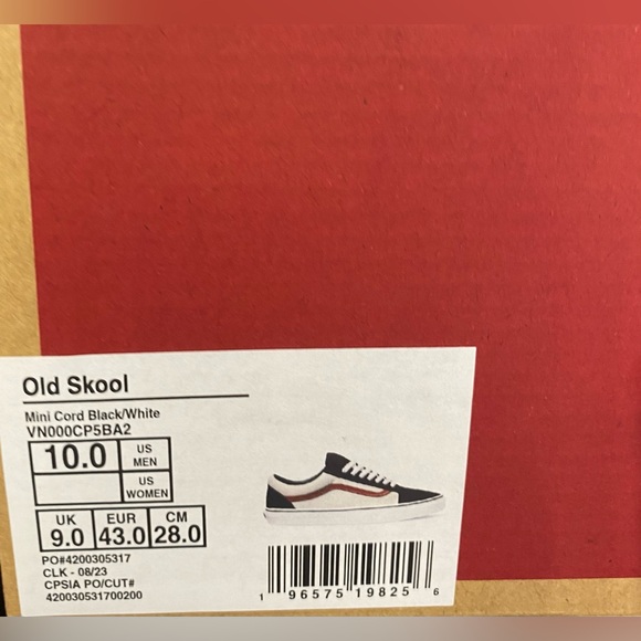 Vans Old Skool Mini Cord Unisex Sneakers - Black/White; - Picture 10 of 10